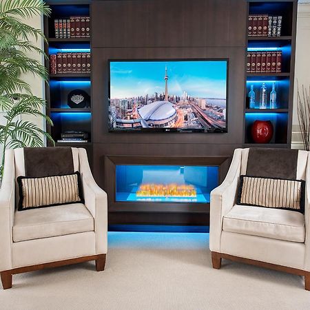 Sky Suites Yorkville Toronto Eksteriør bilde