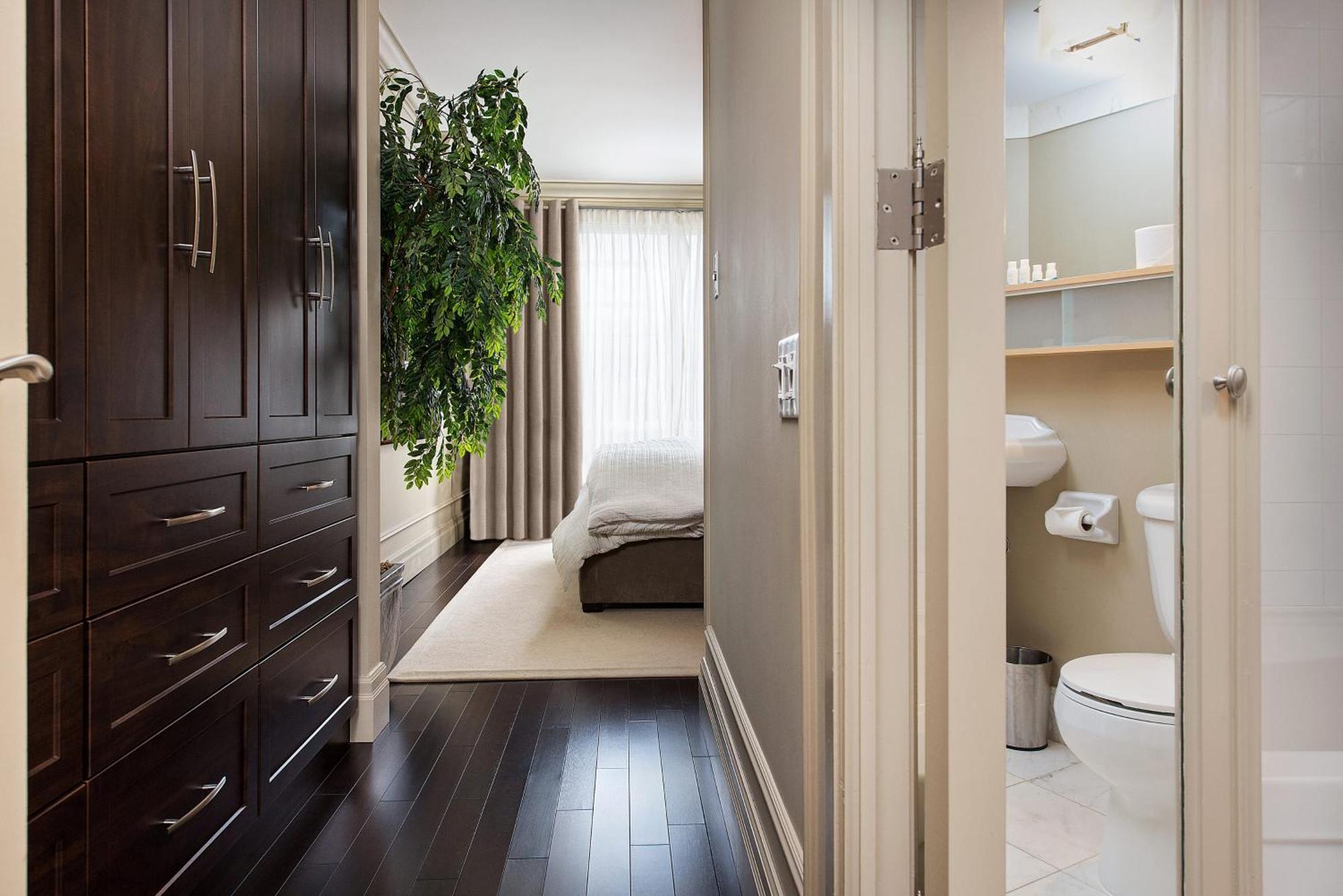 Sky Suites Yorkville Toronto Eksteriør bilde
