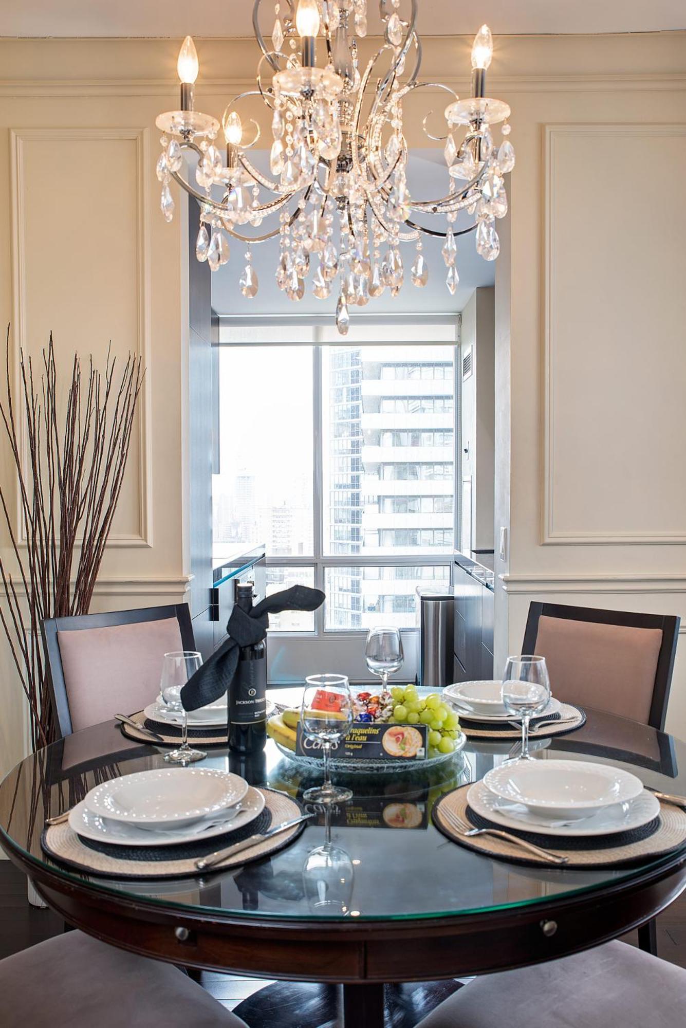 Sky Suites Yorkville Toronto Eksteriør bilde