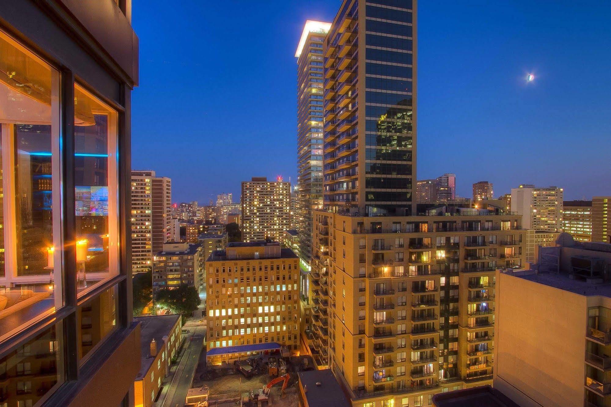Sky Suites Yorkville Toronto Eksteriør bilde